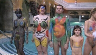 Splashing Water Zone 2 - A nudist values simplicity and naturalness in life