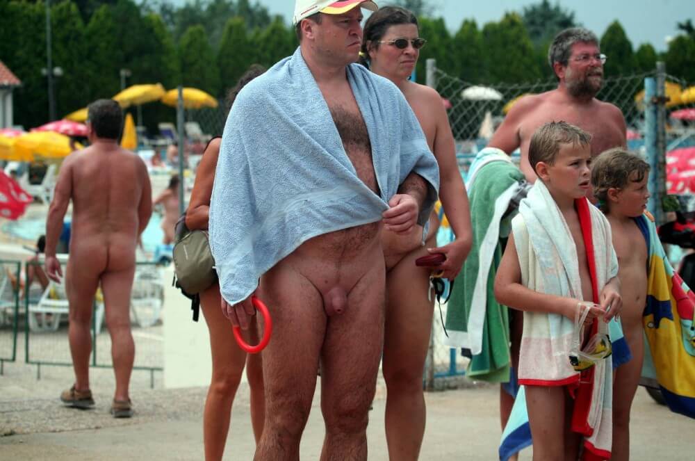 Naturist Pool Resort Exits photos - The worship of the naked body