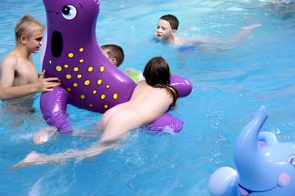 Indoor Waterside Day photo gallery - Naturists love sunlight and fresh air