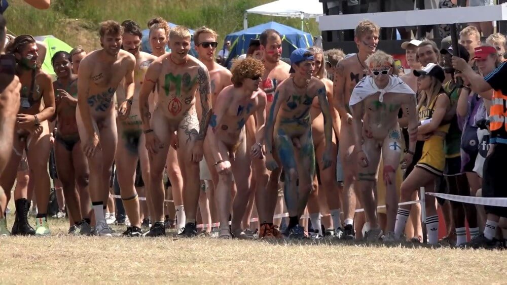 Roskilde Festival Full HD video - The desire to appreciate the beauty of the human body