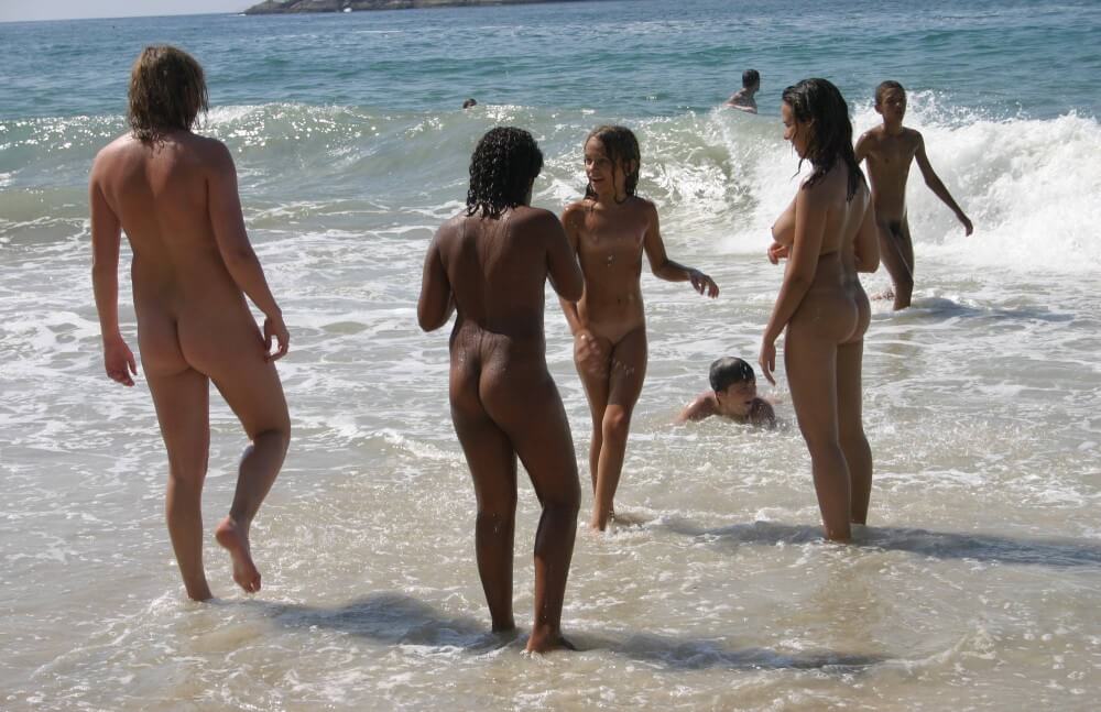 Brazils Water Refreshing pics - Loyal Followers of the Movement