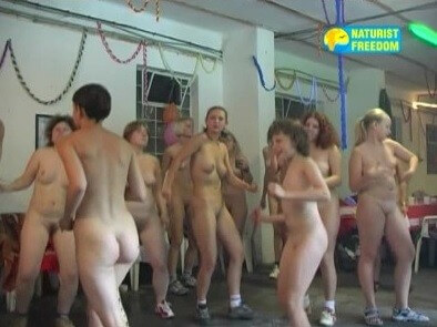 Naturist Freedom: Discotheque in a Cellar - What the Concept of Naturist Recreation Entails