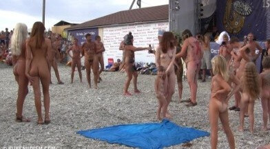 Cool Day At The Beach Full HD video - Naturists love openness and freedom