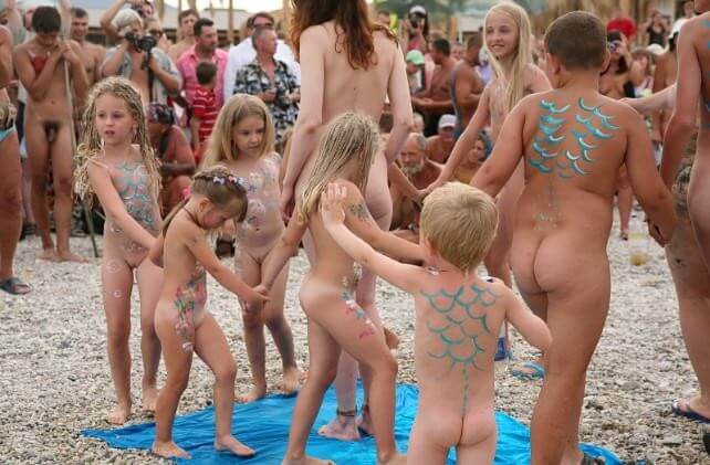 Large photo gallery nudism - Ethical principles and rules of conduct in nudist communities