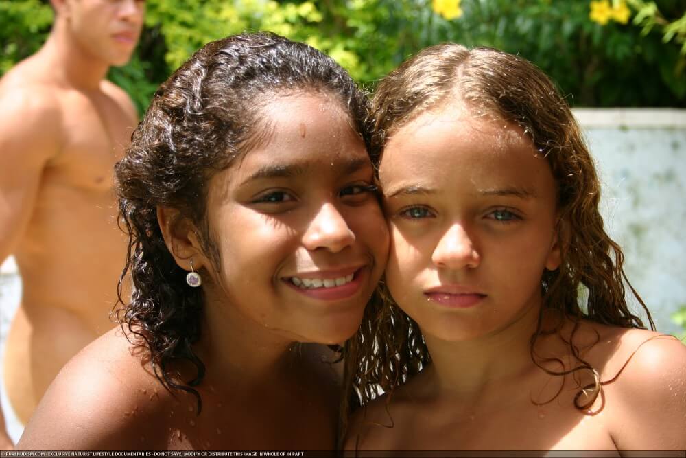 Tropical Naturism gallery - Naturalness and freedom are the core principles of naturism and nudism