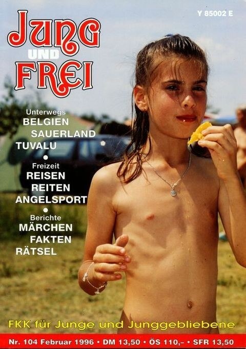 Jung und Frei Nr 104 - She appeared completely naked