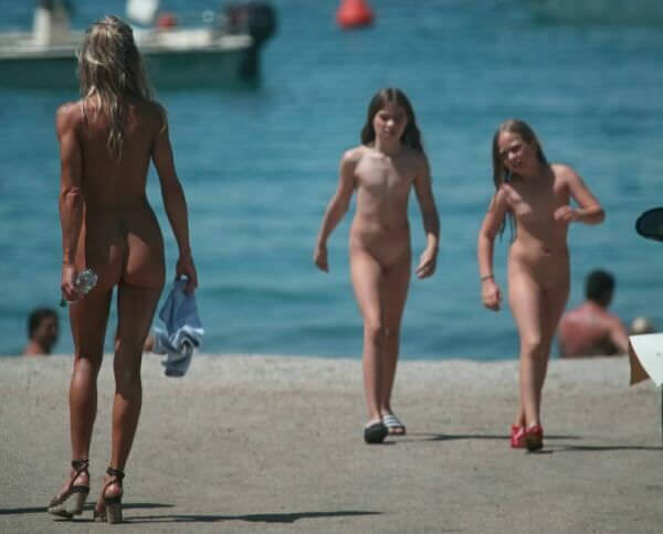 The nudism country photos - Getting rid of swimsuits