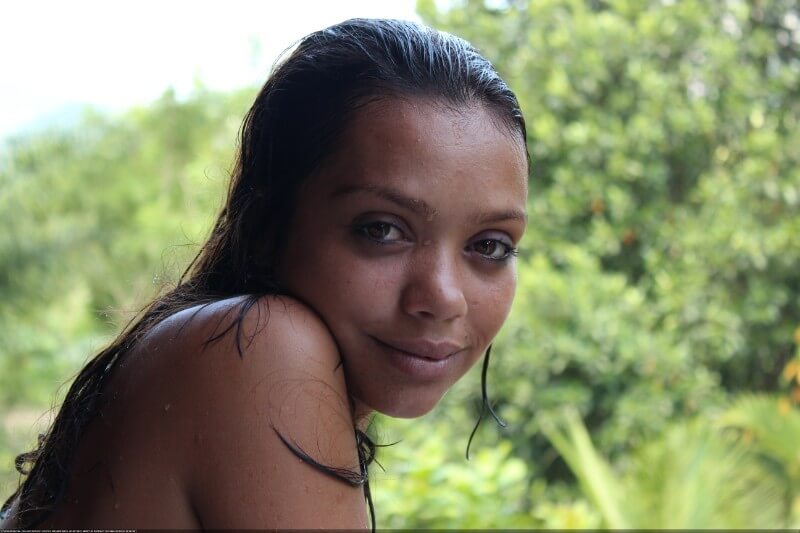 Tropical activities 1-25 gallery - Nudism is a philosophy based on respect and trust