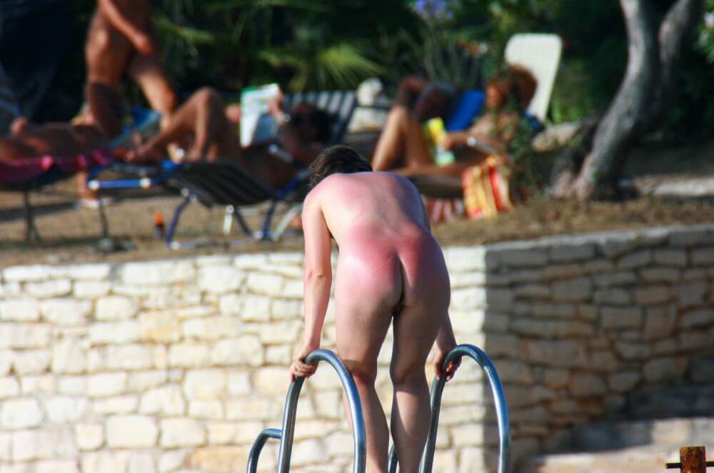 Uka FKK Adults Water Play photos - Nudism promotes happiness and well-being