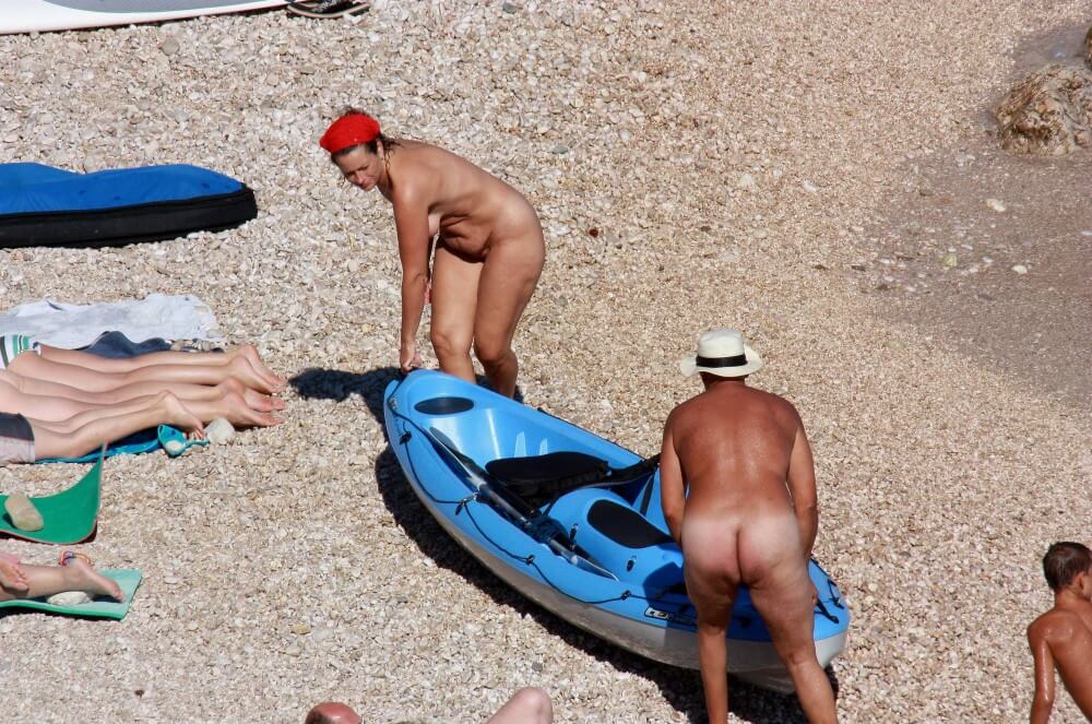 Get In Waters for Boating pics - This practice of going nude was embraced by the highest ranks of the aristocracy