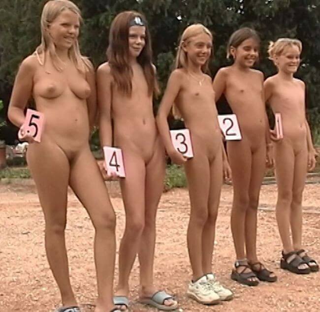 The White Castle Pageant Full HD video - Ideological naturists: exclusive materials