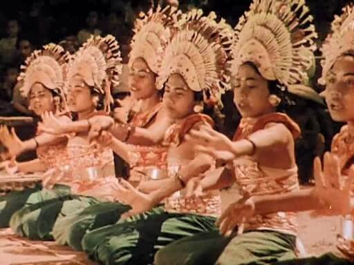 Legong Dance of the Virgins 1935 - The desire to appreciate the beauty of the human body